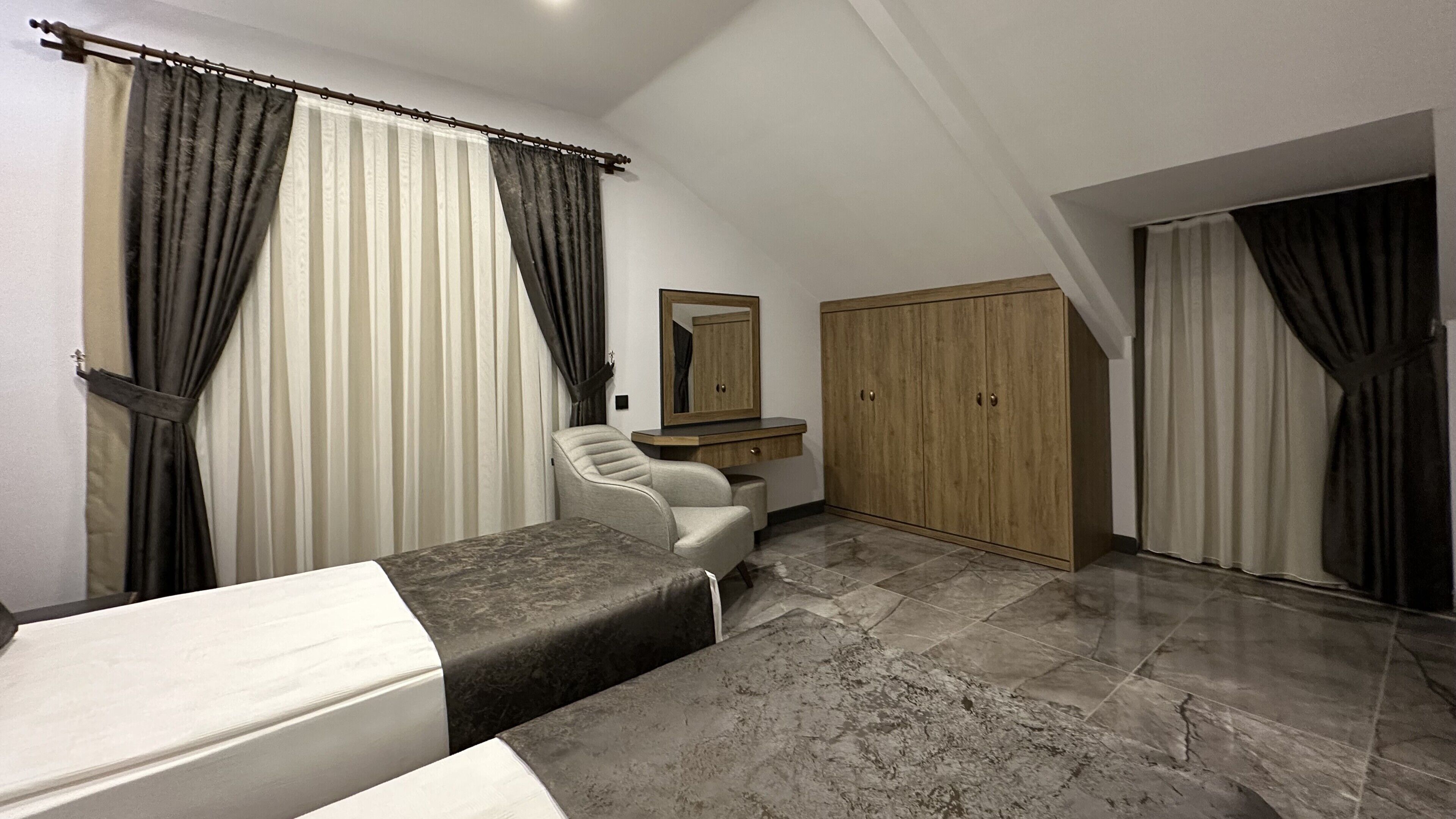 Quality Gold Suite Hotel