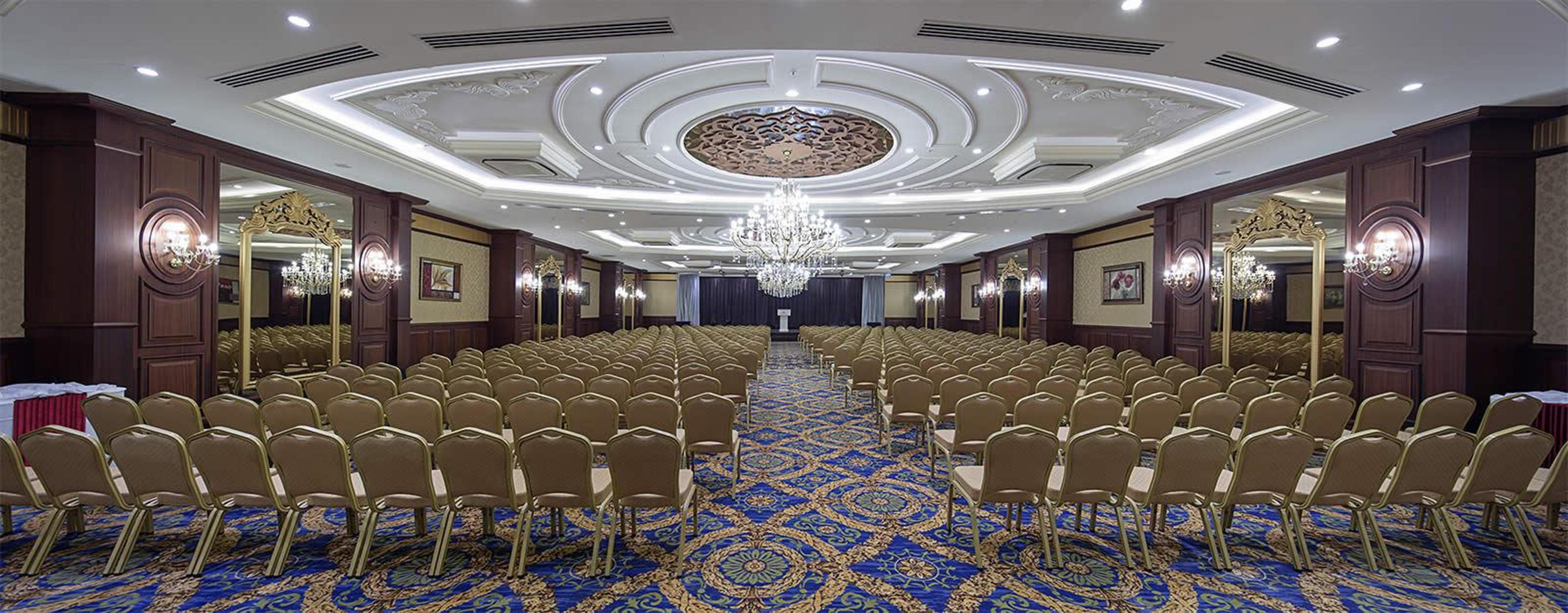 Diamond Excellence Resort & Spa