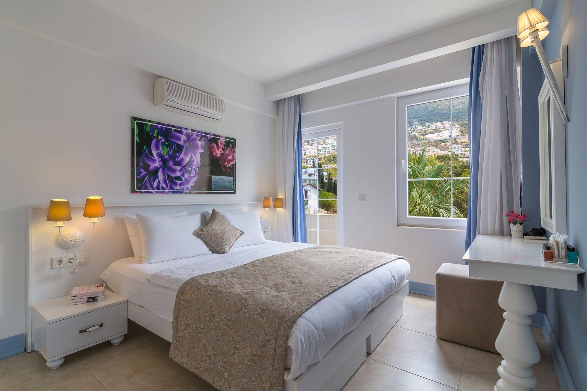 Kalkan Suites