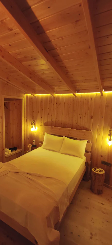 Olympos Toprak Evleri