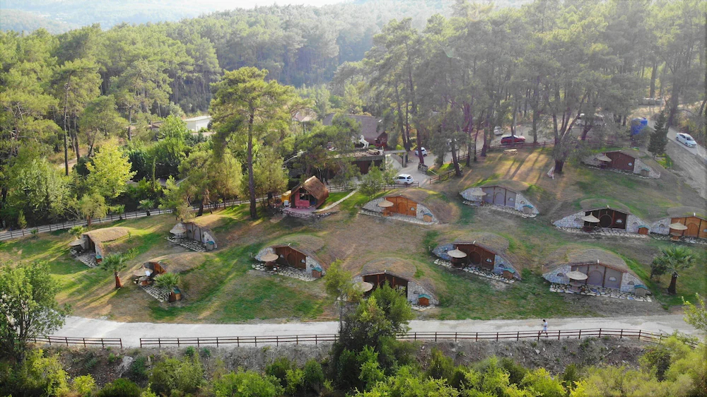 Olympos Toprak Evleri