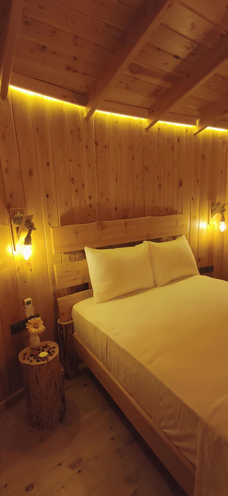 Olympos Toprak Evleri