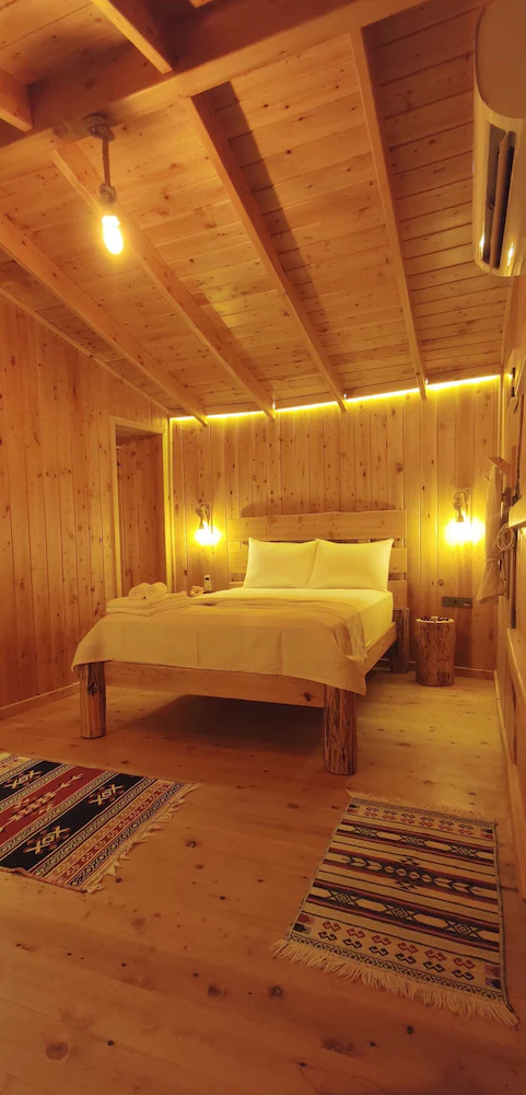 Olympos Toprak Evleri