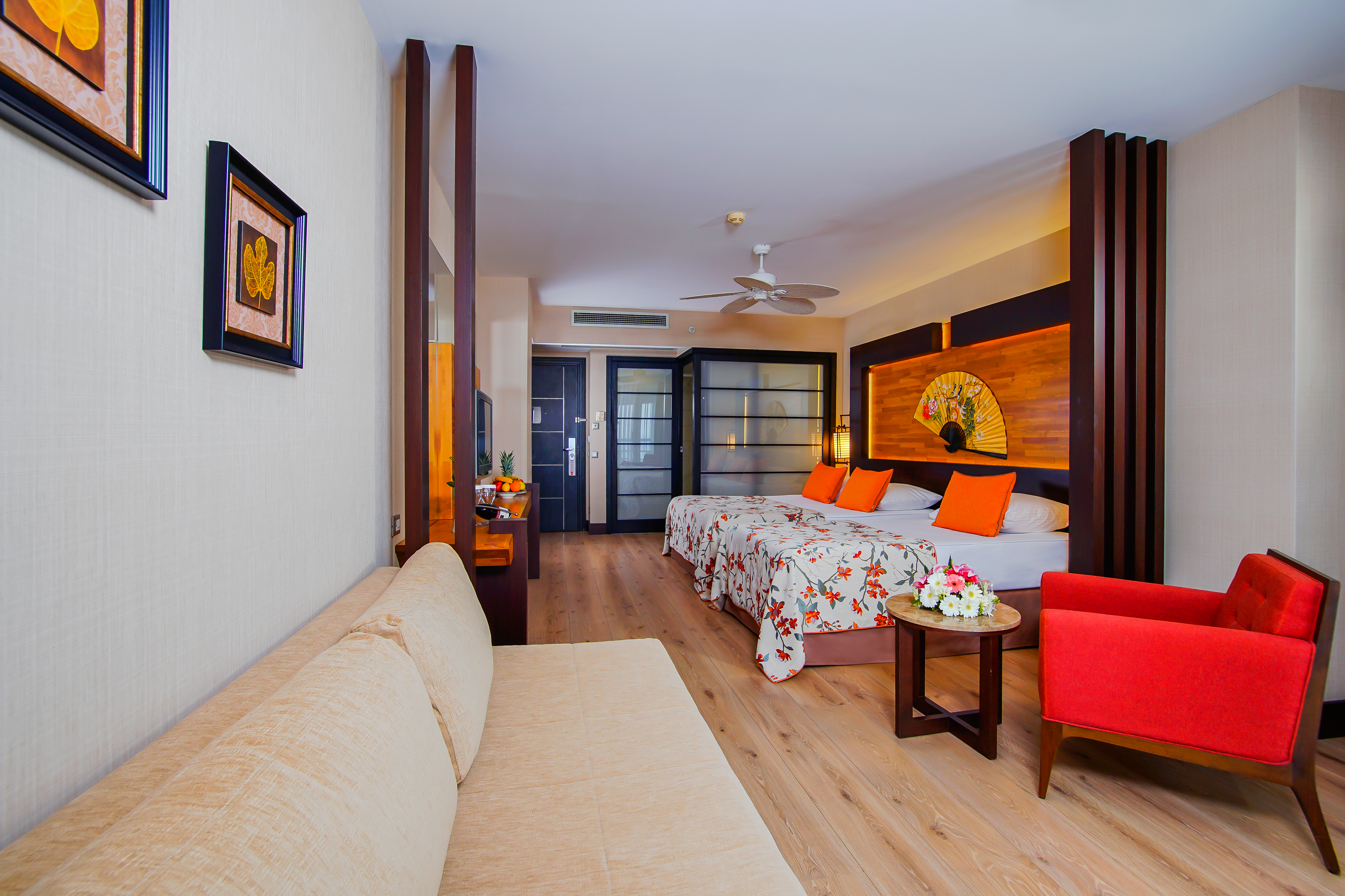 Limak Lara Deluxe Hotel & Resort