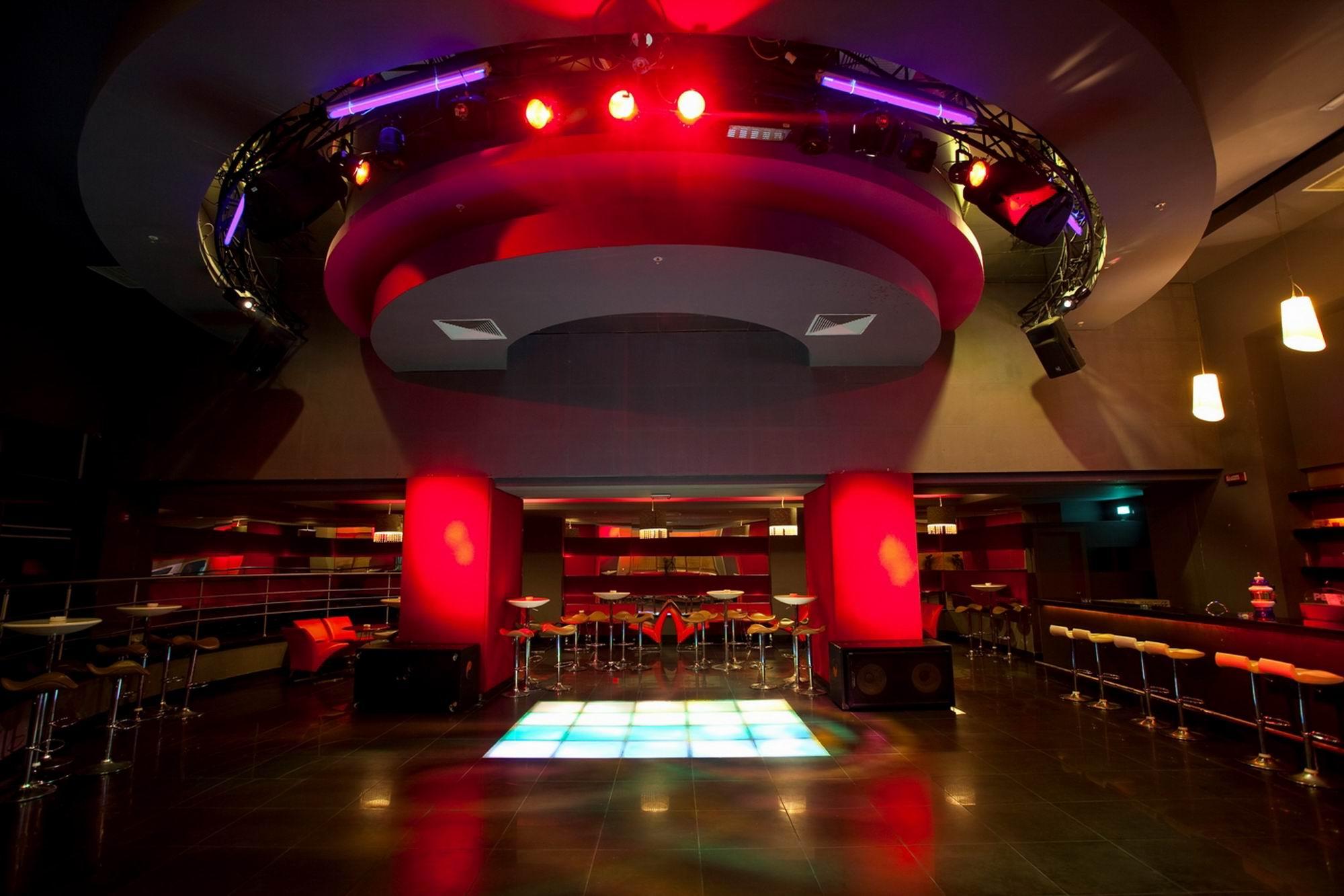 Limak Lara Deluxe Hotel & Resort