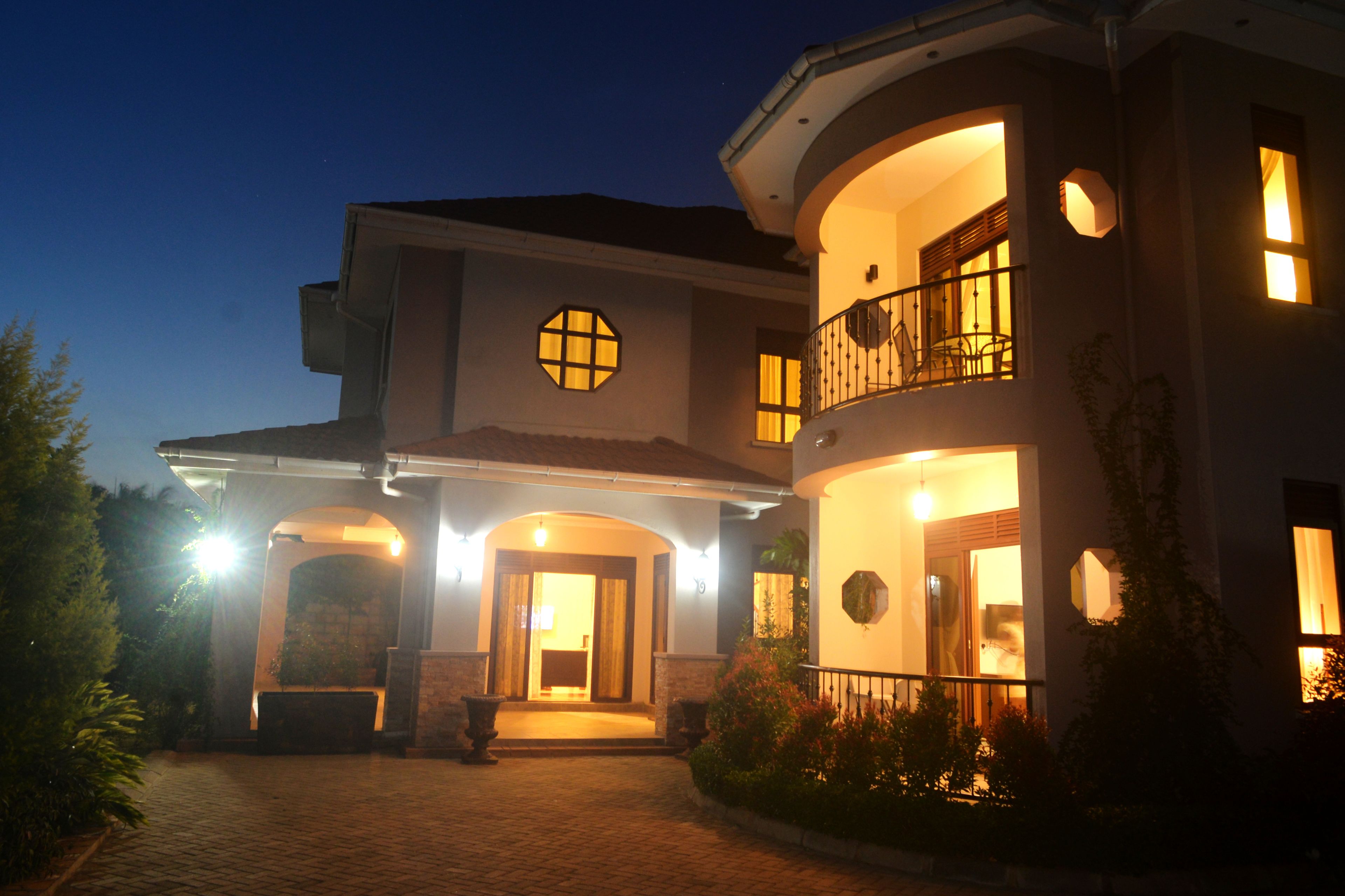 Akasu Bed and Breakfast