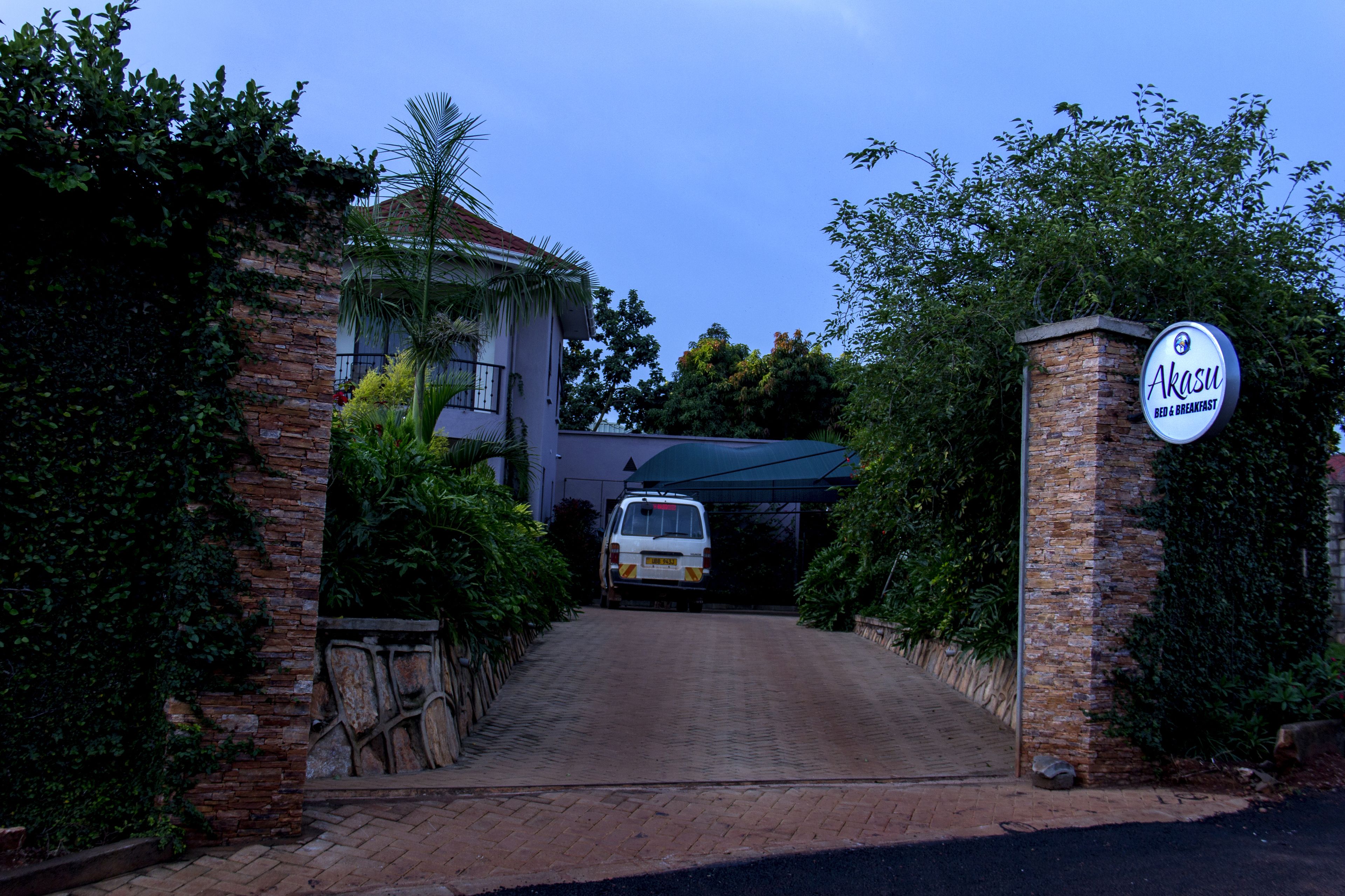 Akasu Bed and Breakfast