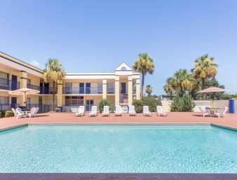 Days Inn by Wyndham Albany