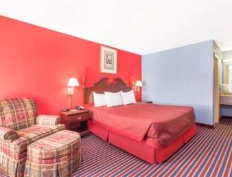 Days Inn by Wyndham Albany