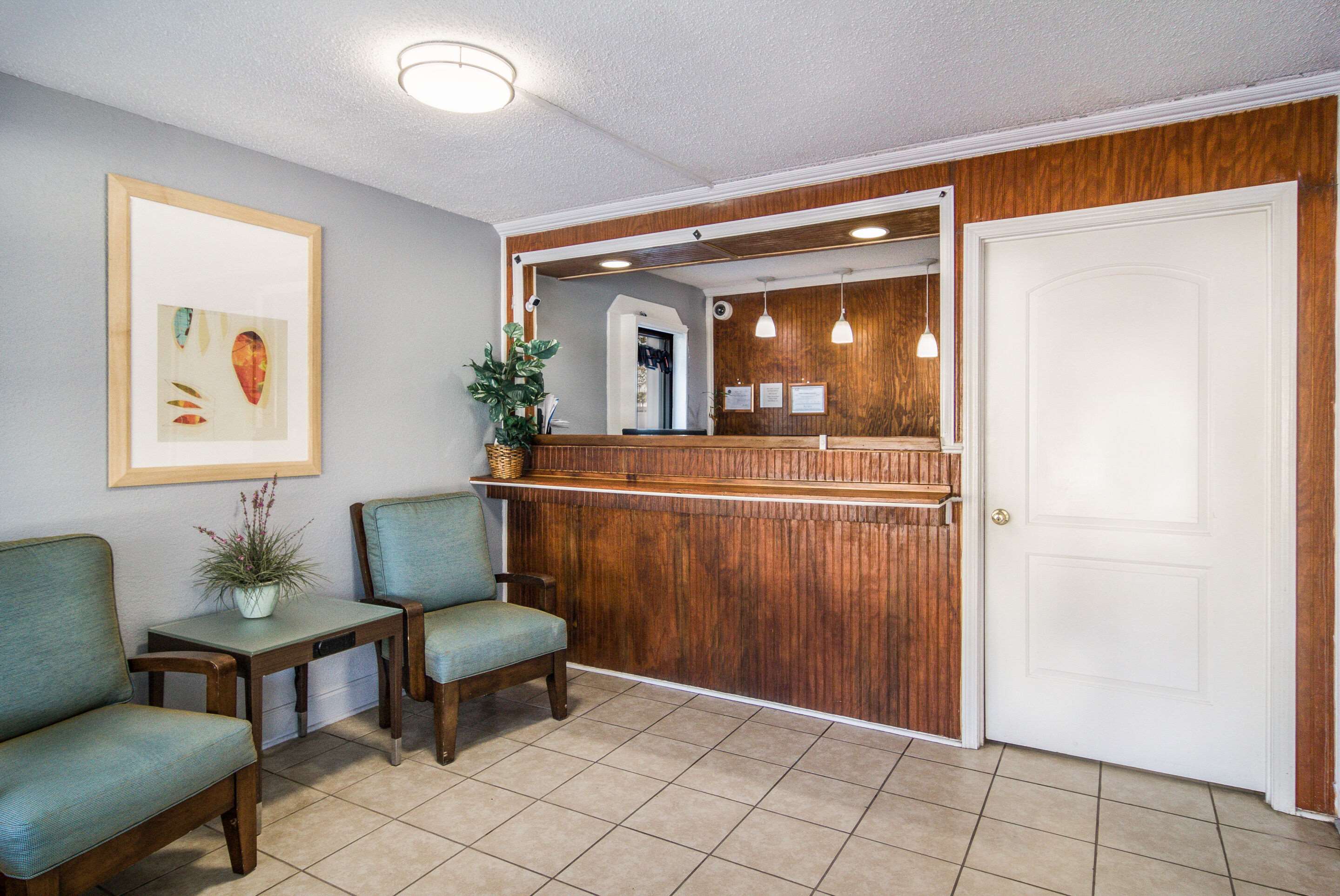 Suburban Studios Brunswick I-95