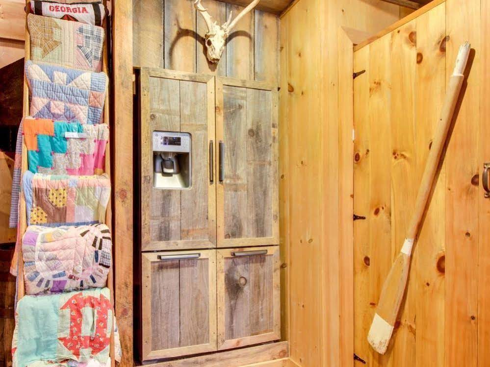 Moonshine Rapids Cabin