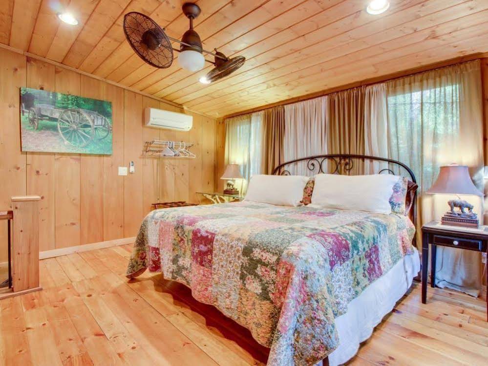 Moonshine Rapids Cabin