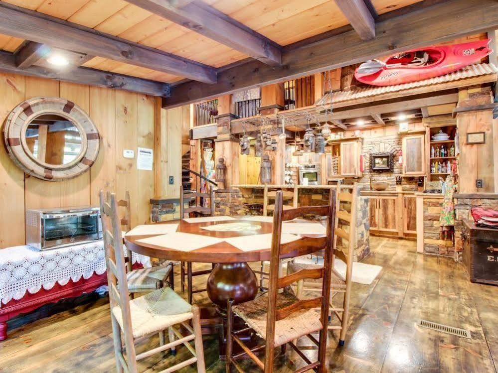 Moonshine Rapids Cabin