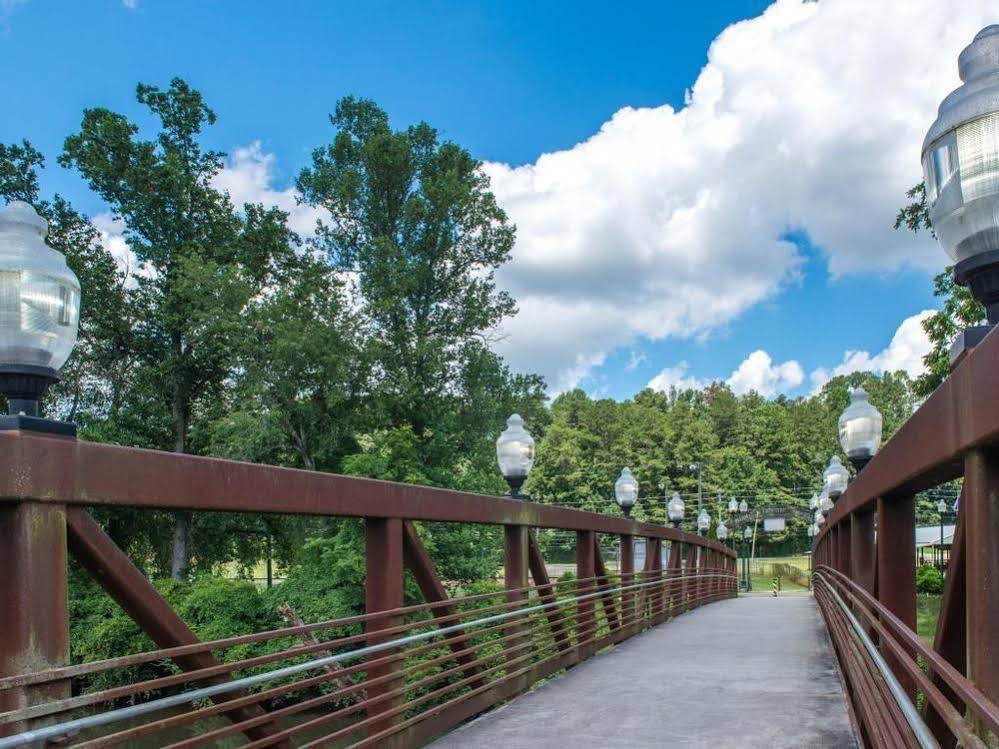 Moonshine Rapids Cabin