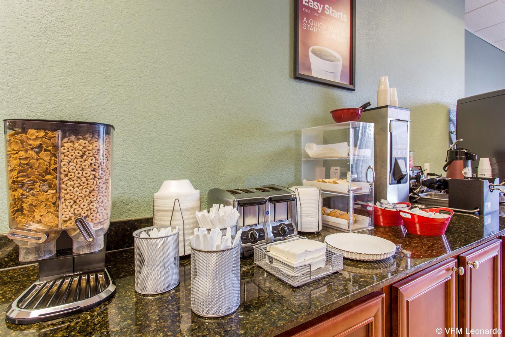 Red Roof Inn Atlanta Airport NE Conley