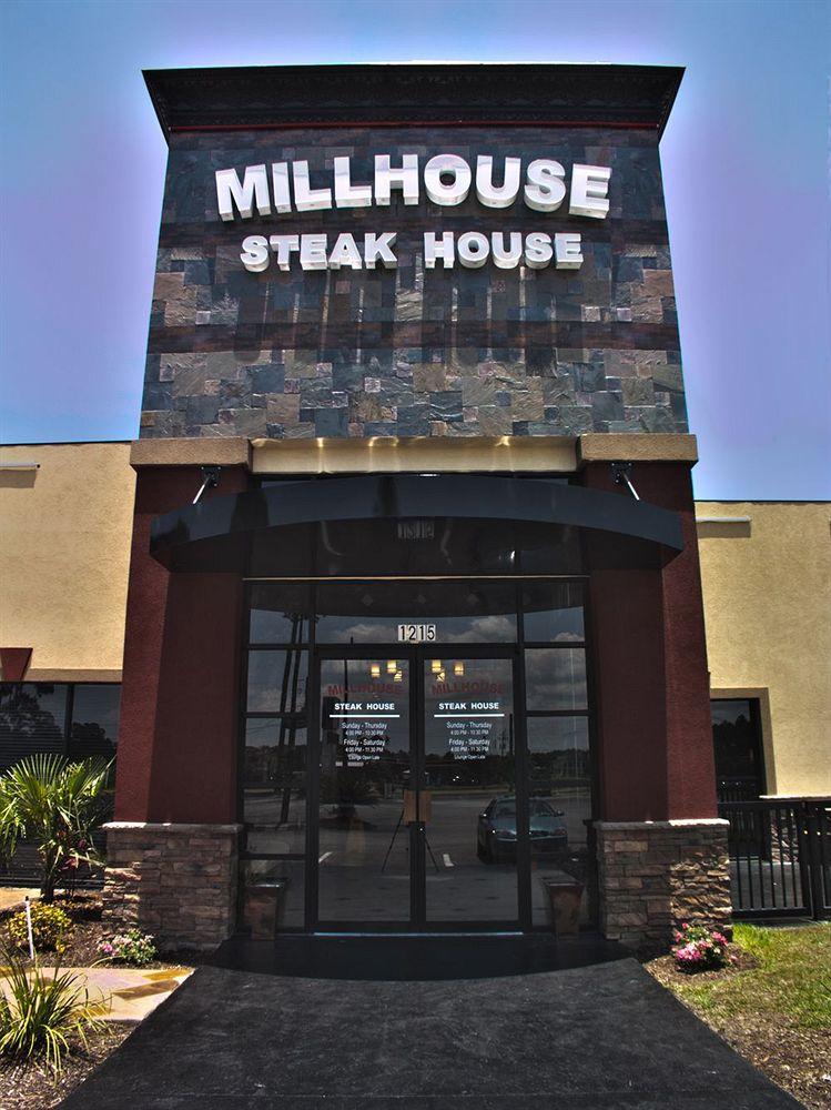 Springfield Hotel & Suites