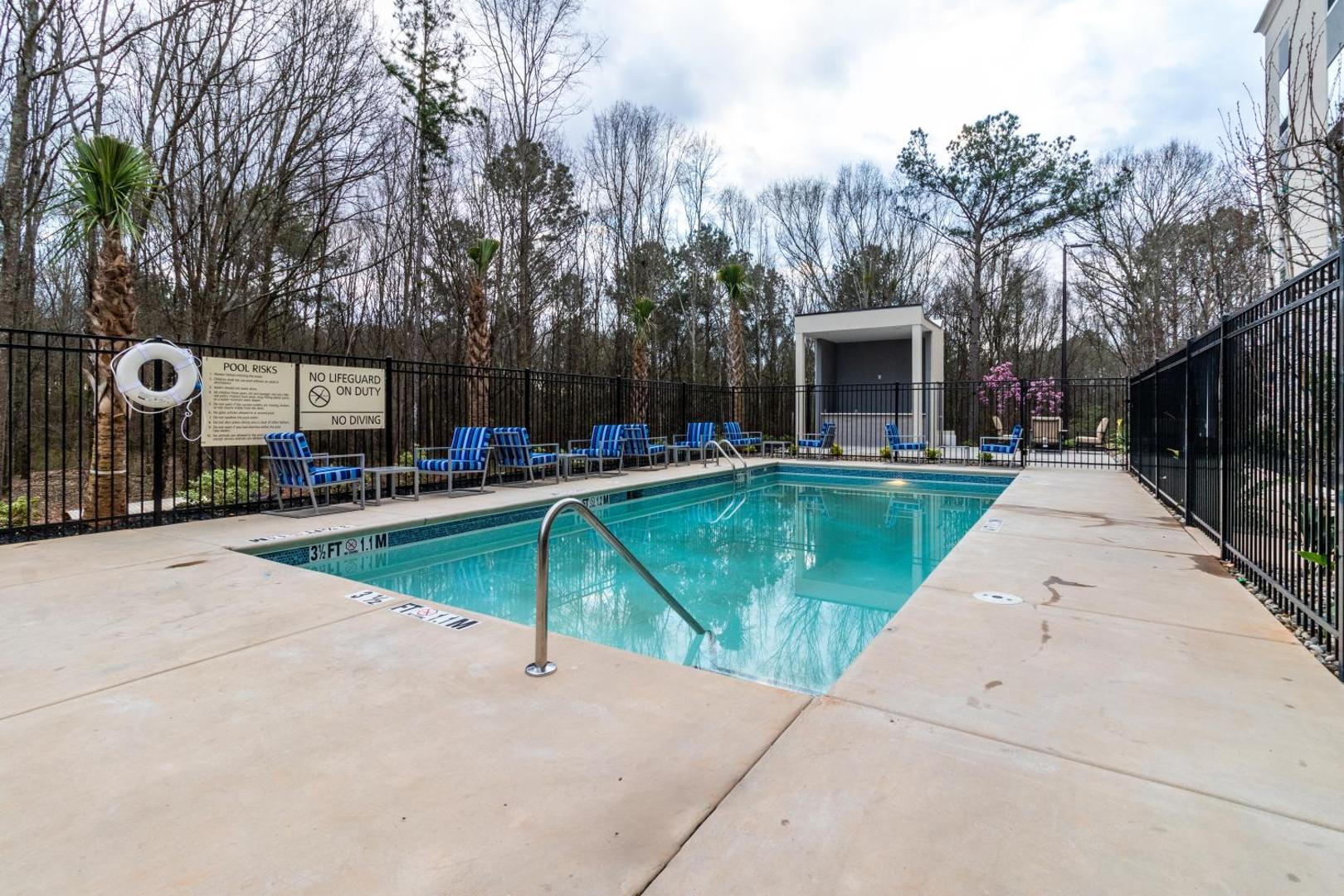 Hampton Inn Locust Grove