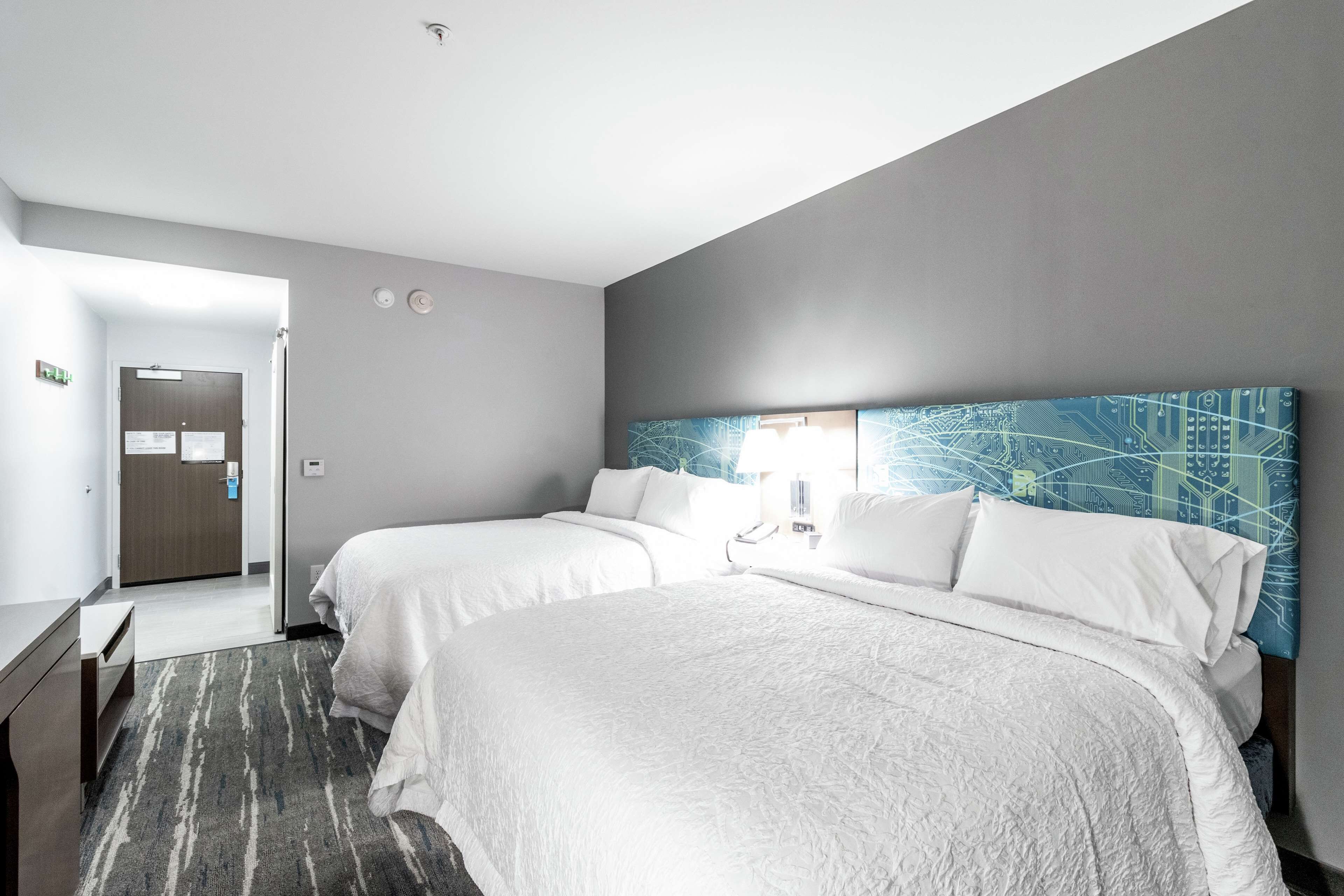 Hampton Inn Locust Grove