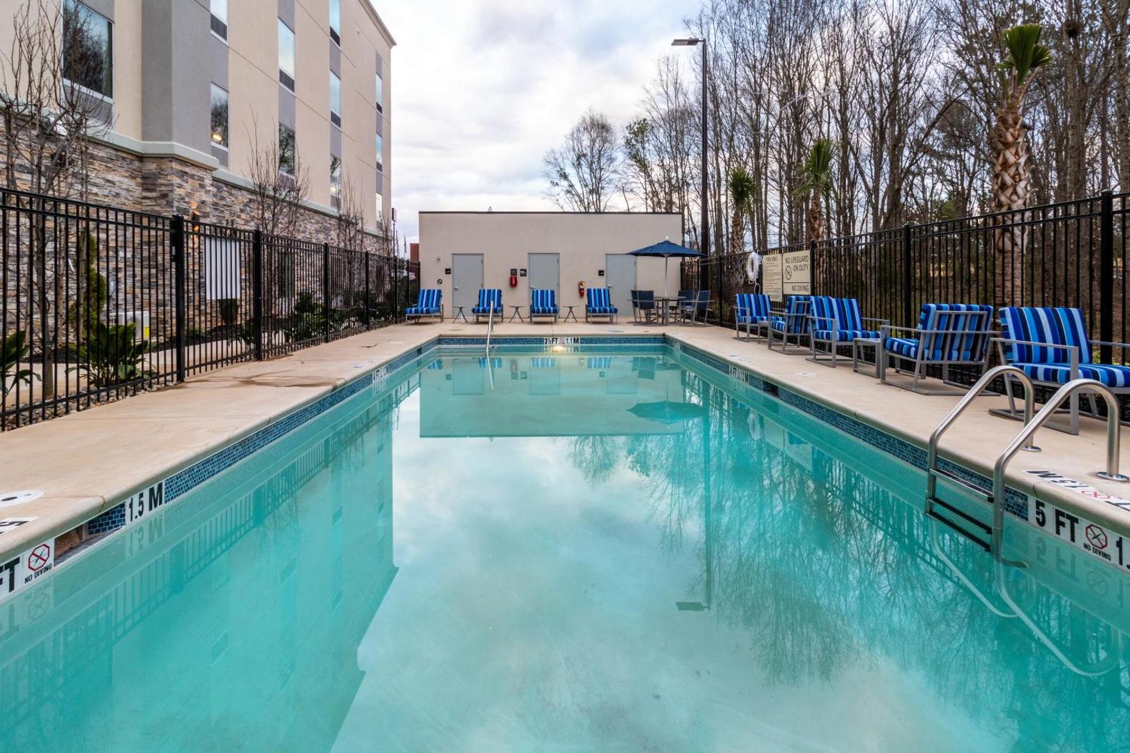 Hampton Inn Locust Grove