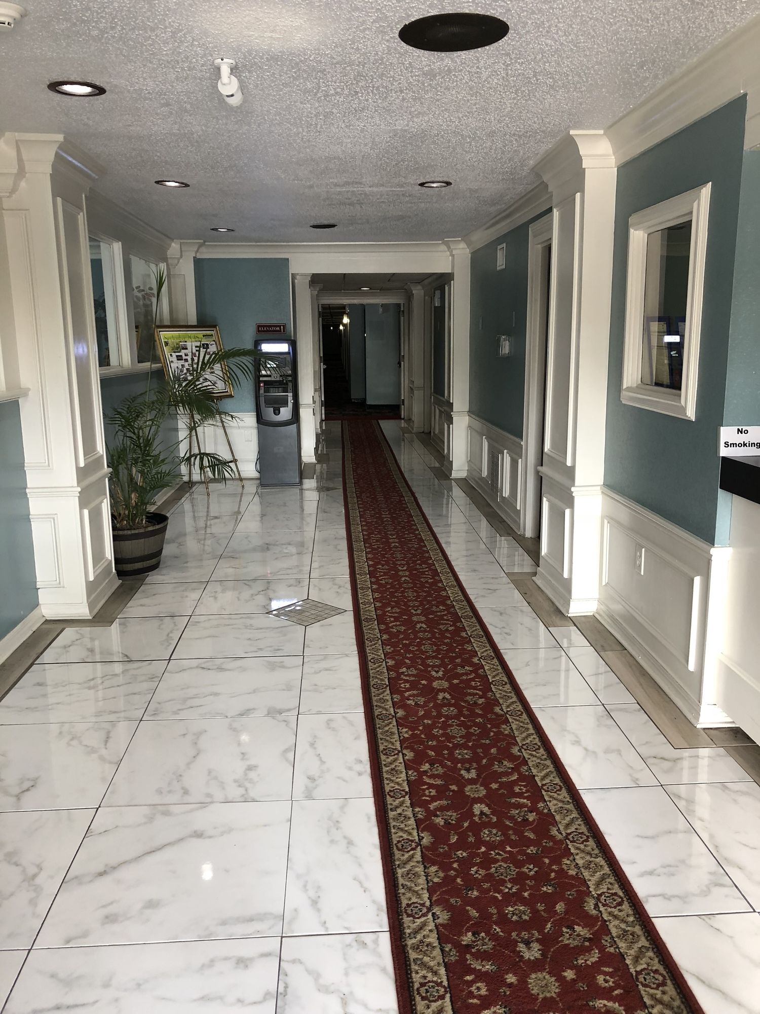 Rite4us Inn & Suites