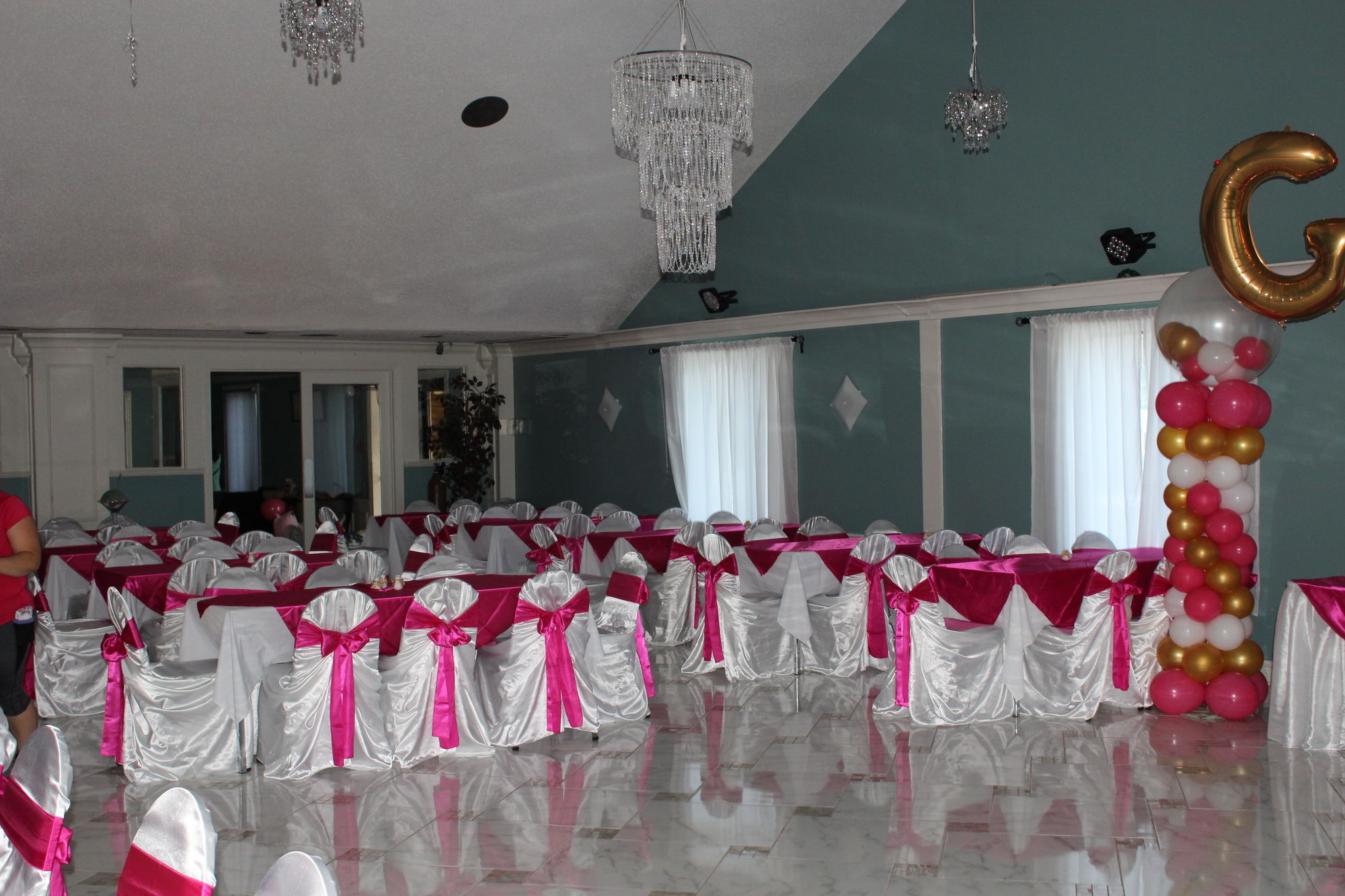 Rite4us Inn & Suites