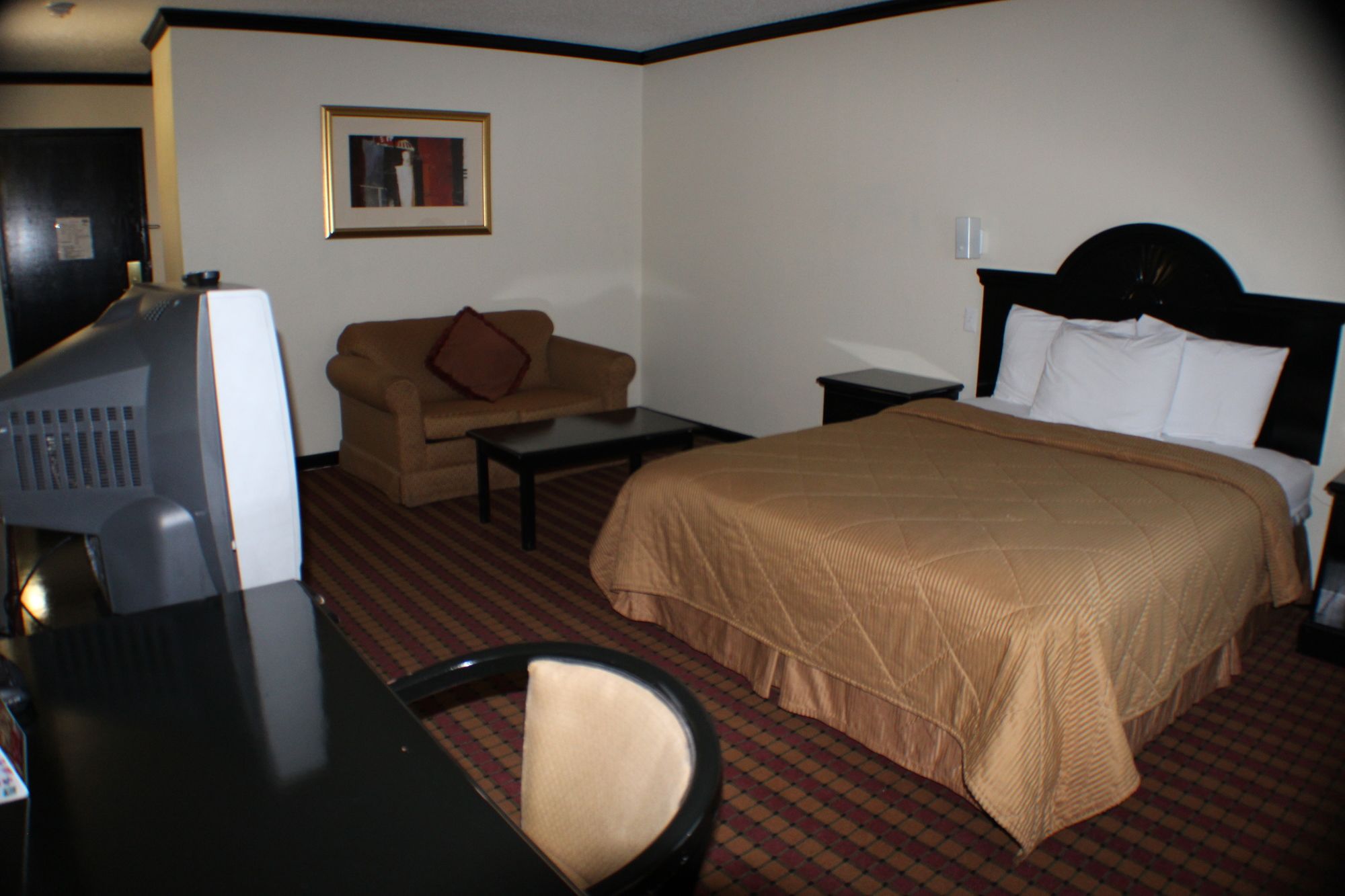 Rite4us Inn & Suites