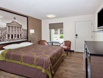 Super 8 by Wyndham Ringgold