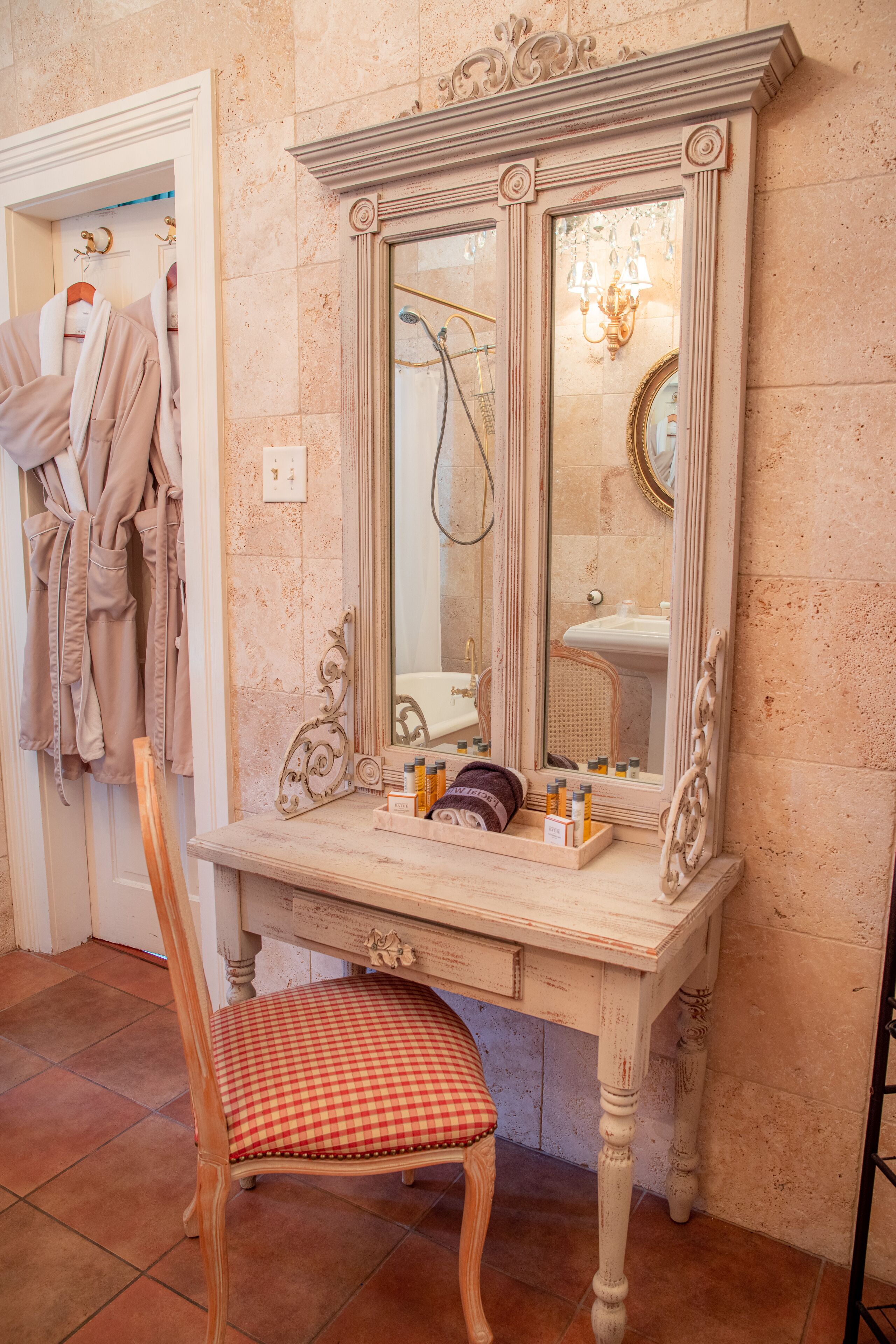 The Olde Savannah Inn