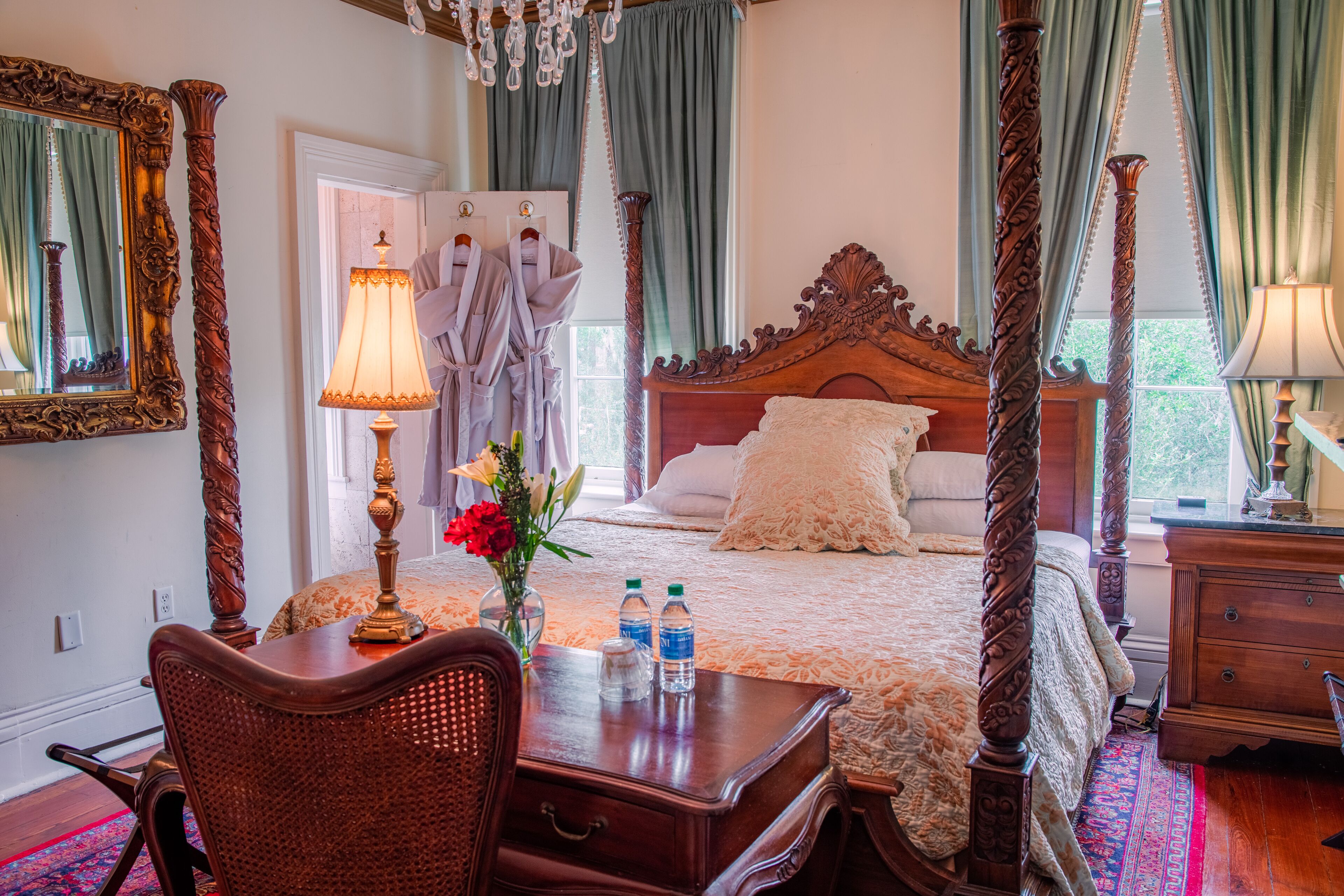 The Olde Savannah Inn