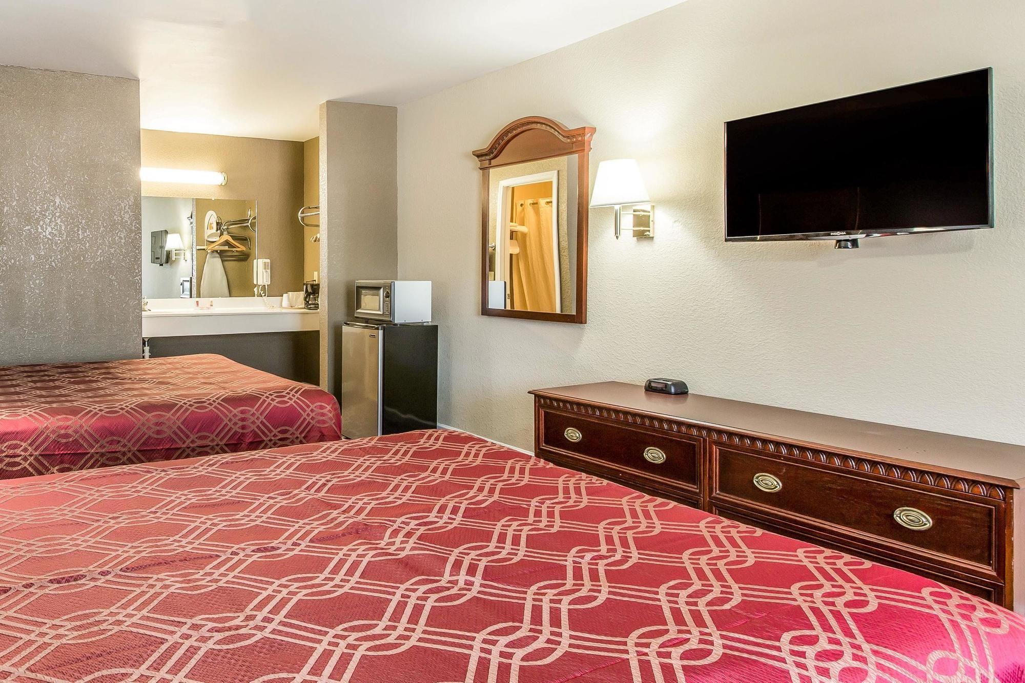 Econo Lodge Thomaston