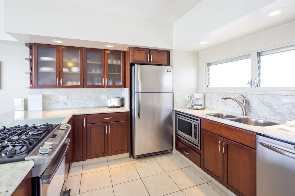 Waikiki Shore by Castle Hotels & Resorts