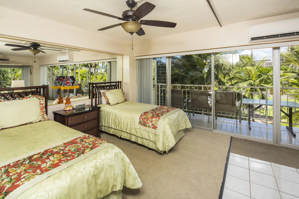 Waikiki Shore by Castle Hotels & Resorts