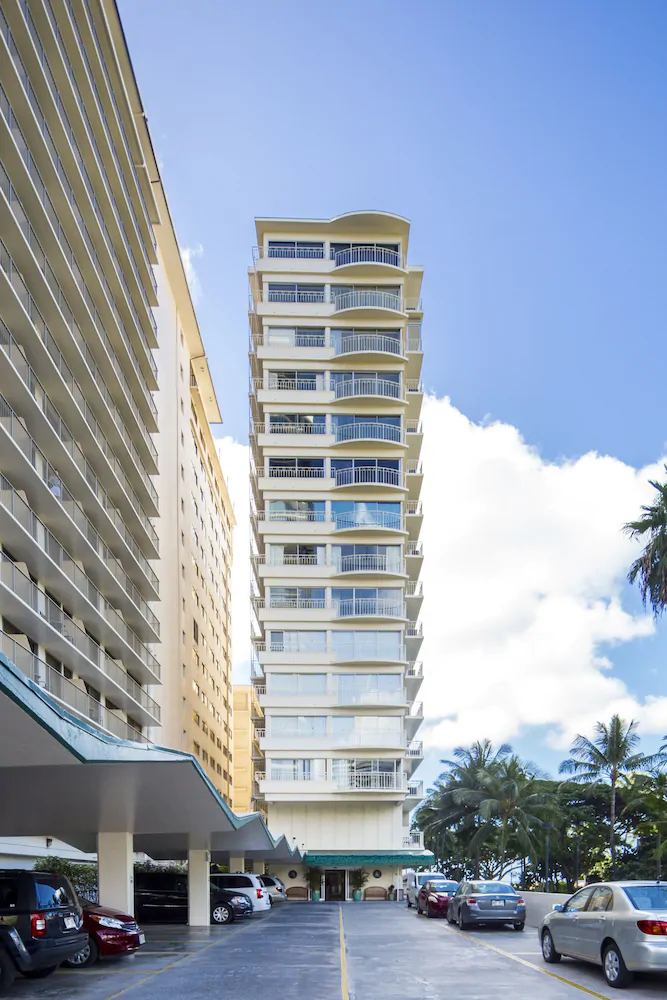 Waikiki Shore by Castle Hotels & Resorts