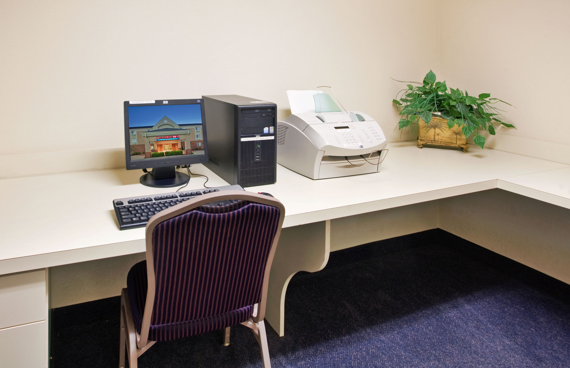MainStay Suites