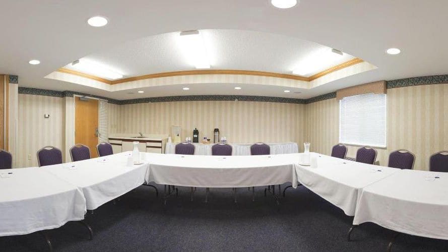 MainStay Suites