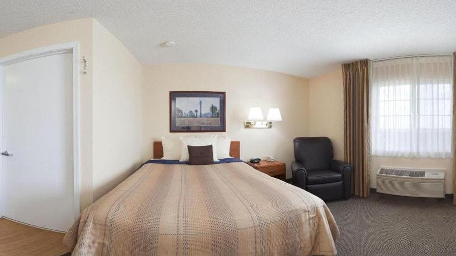 MainStay Suites