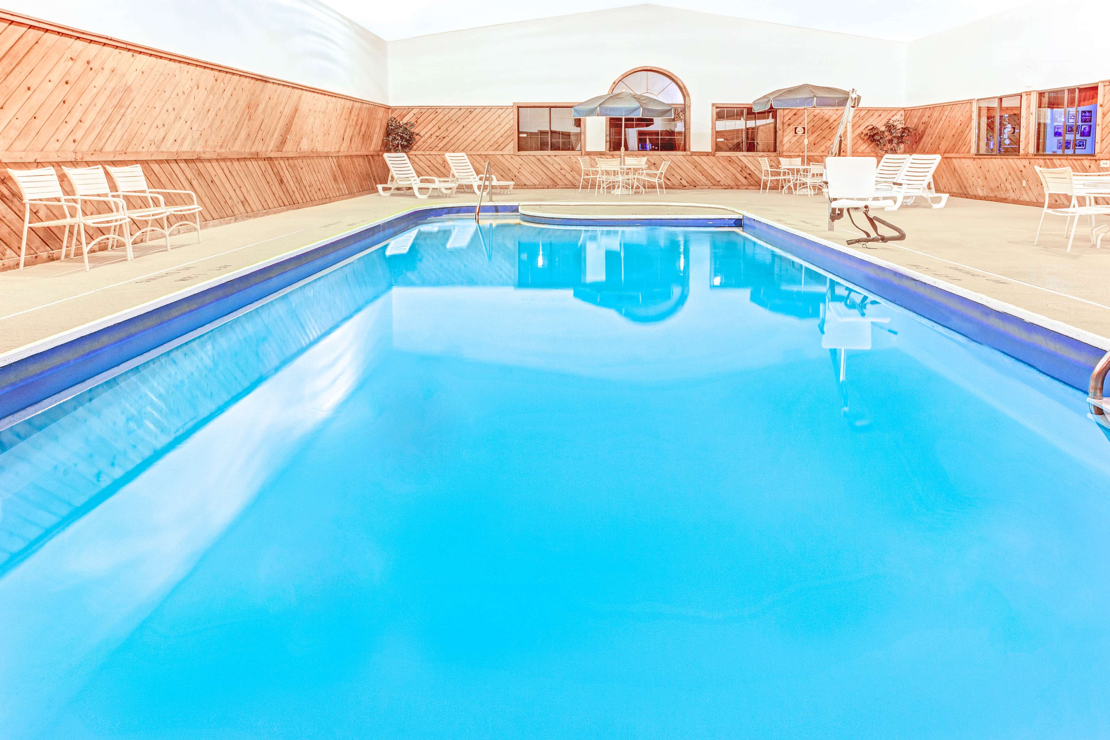 Super 8 by Wyndham Mt. Vernon