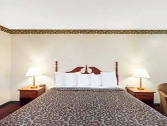 Days Inn by Wyndham Erick