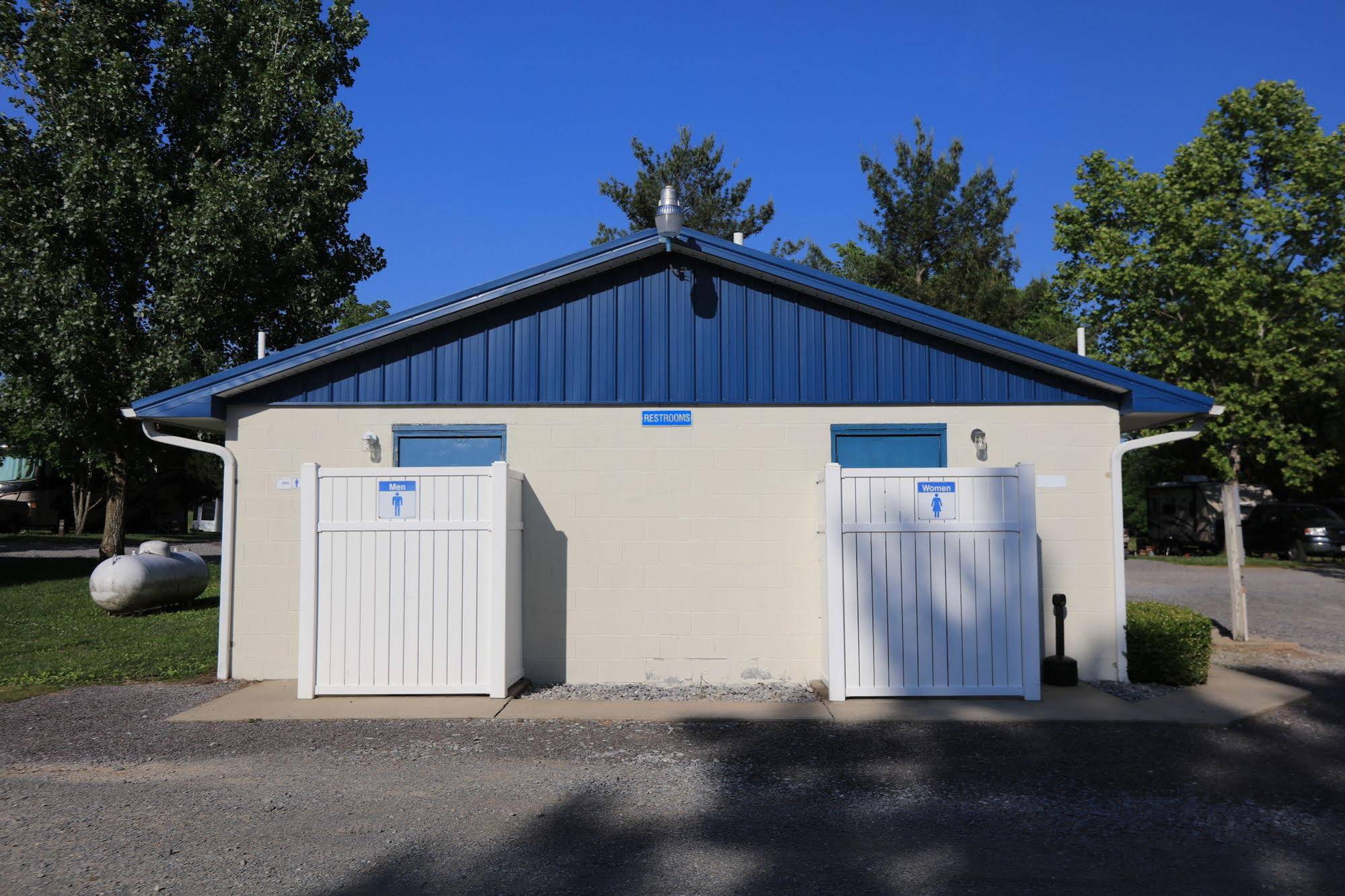 Baileyton RV Park & Cabins – A Cruise Inn Park