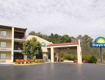 Days Inn by Wyndham Chattanooga Lookout Mountain West