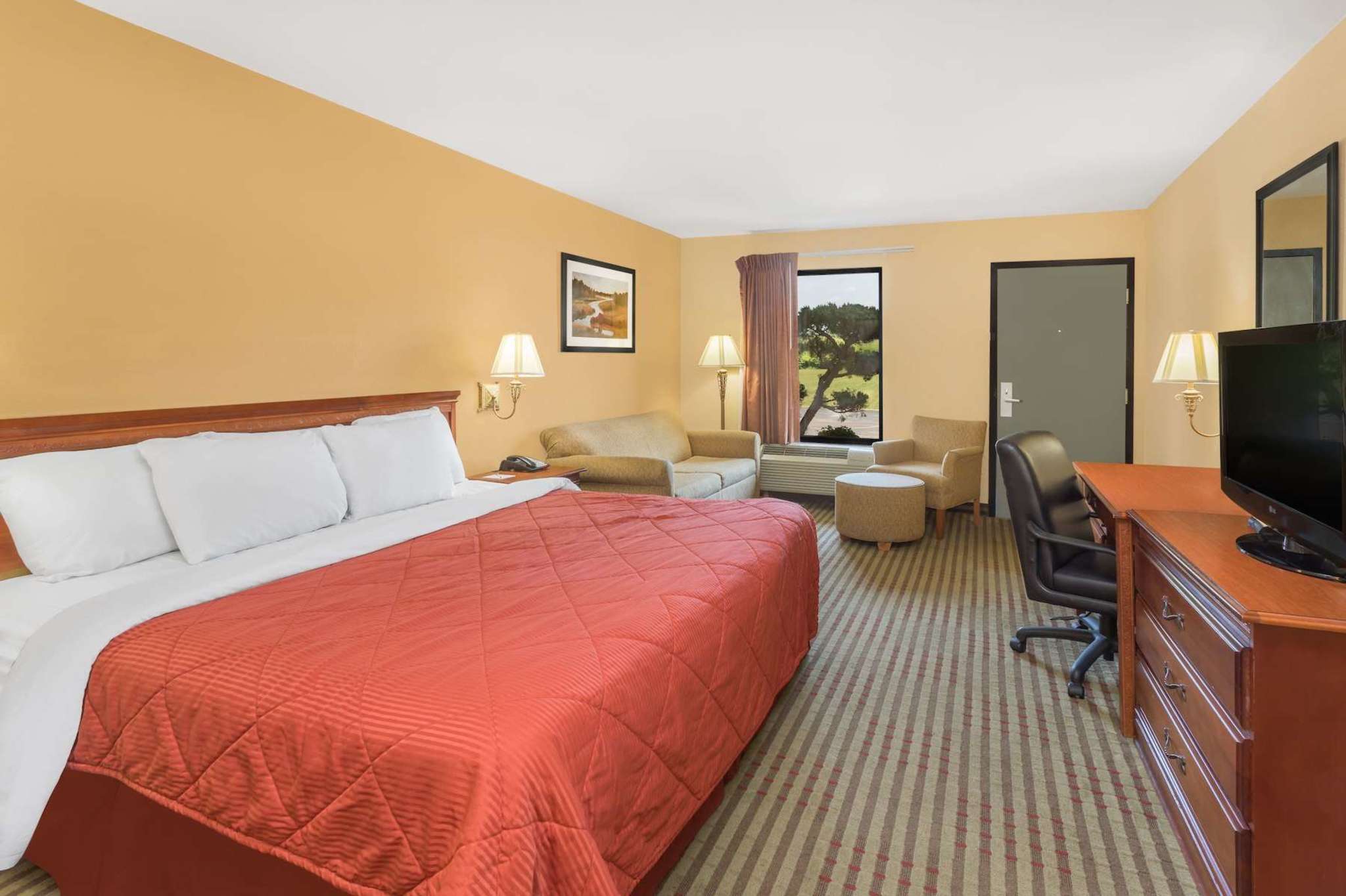 Howard Johnson by Wyndham Chattanooga Lookout Mountain