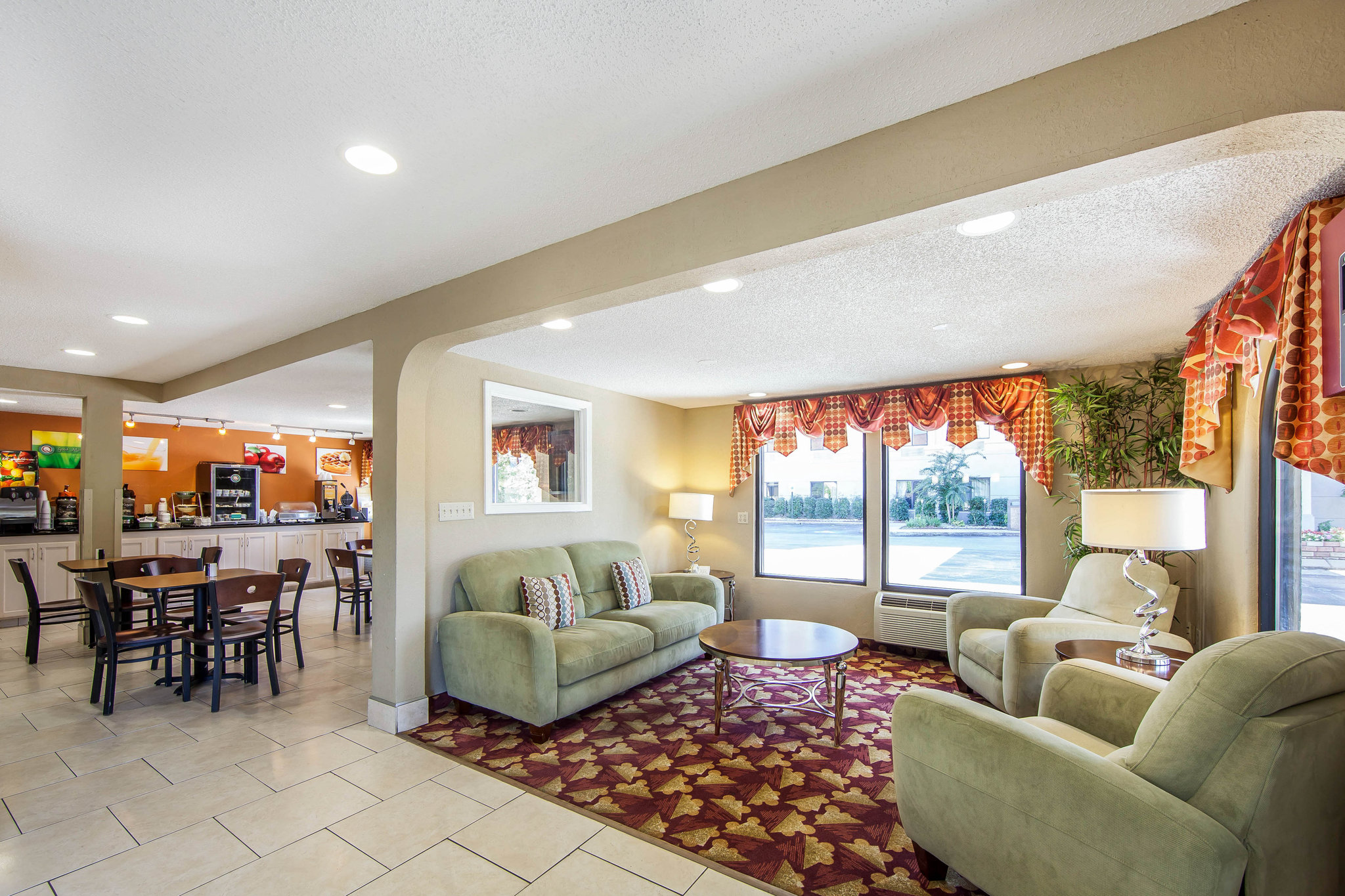 Howard Johnson by Wyndham Chattanooga Lookout Mountain