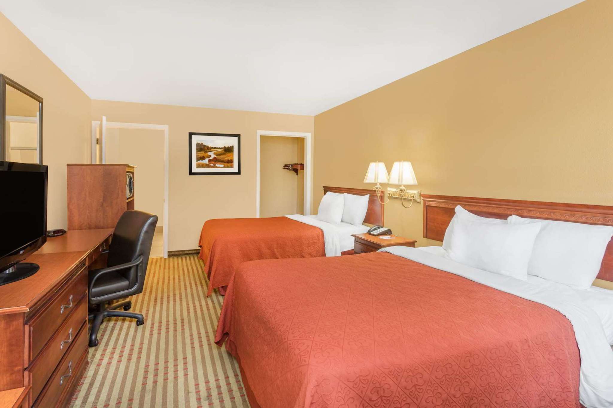 Howard Johnson by Wyndham Chattanooga Lookout Mountain