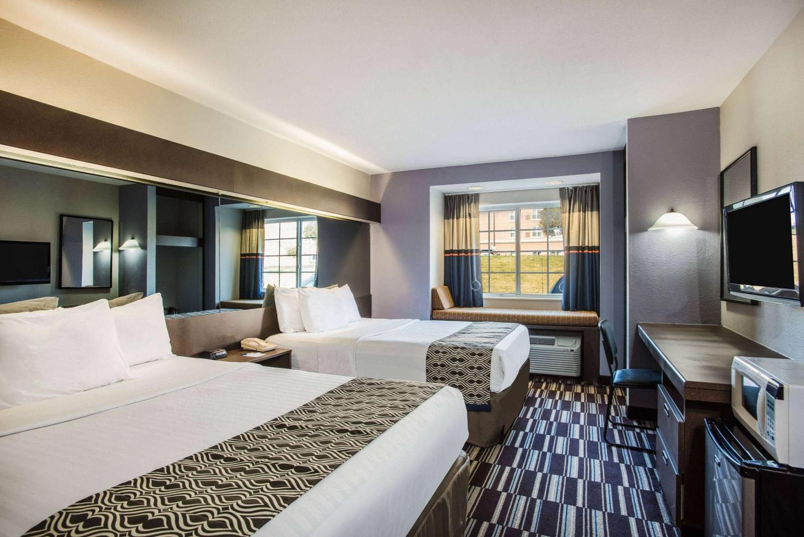 Microtel Inn & Suites by Wyndham Chattanooga/Near Hamilton P