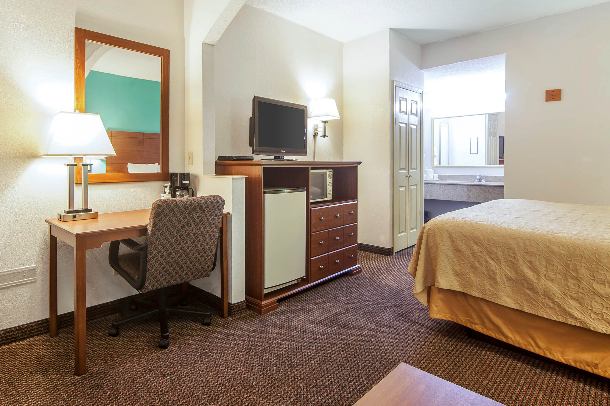 Studio 6 Chattanooga