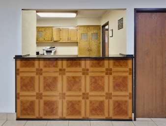 Super 8 by Wyndham Chattanooga Lookout Mountain TN