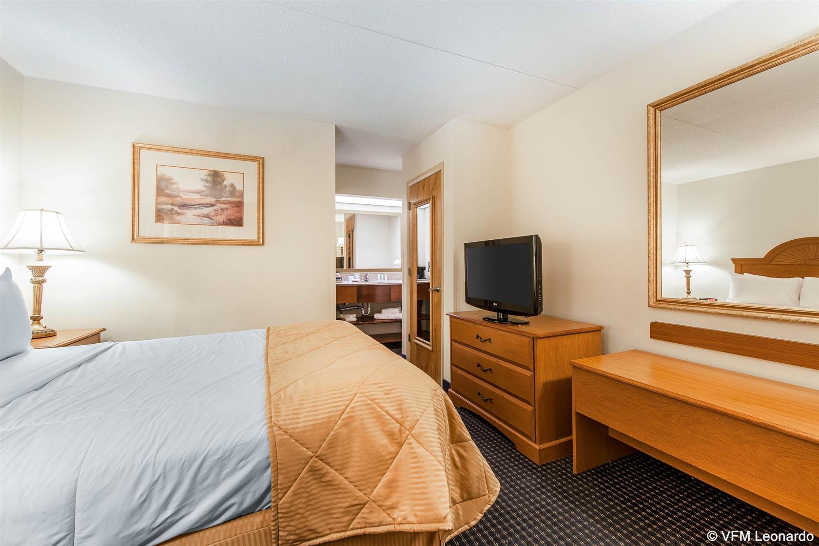 Clarion Inn Cleveland