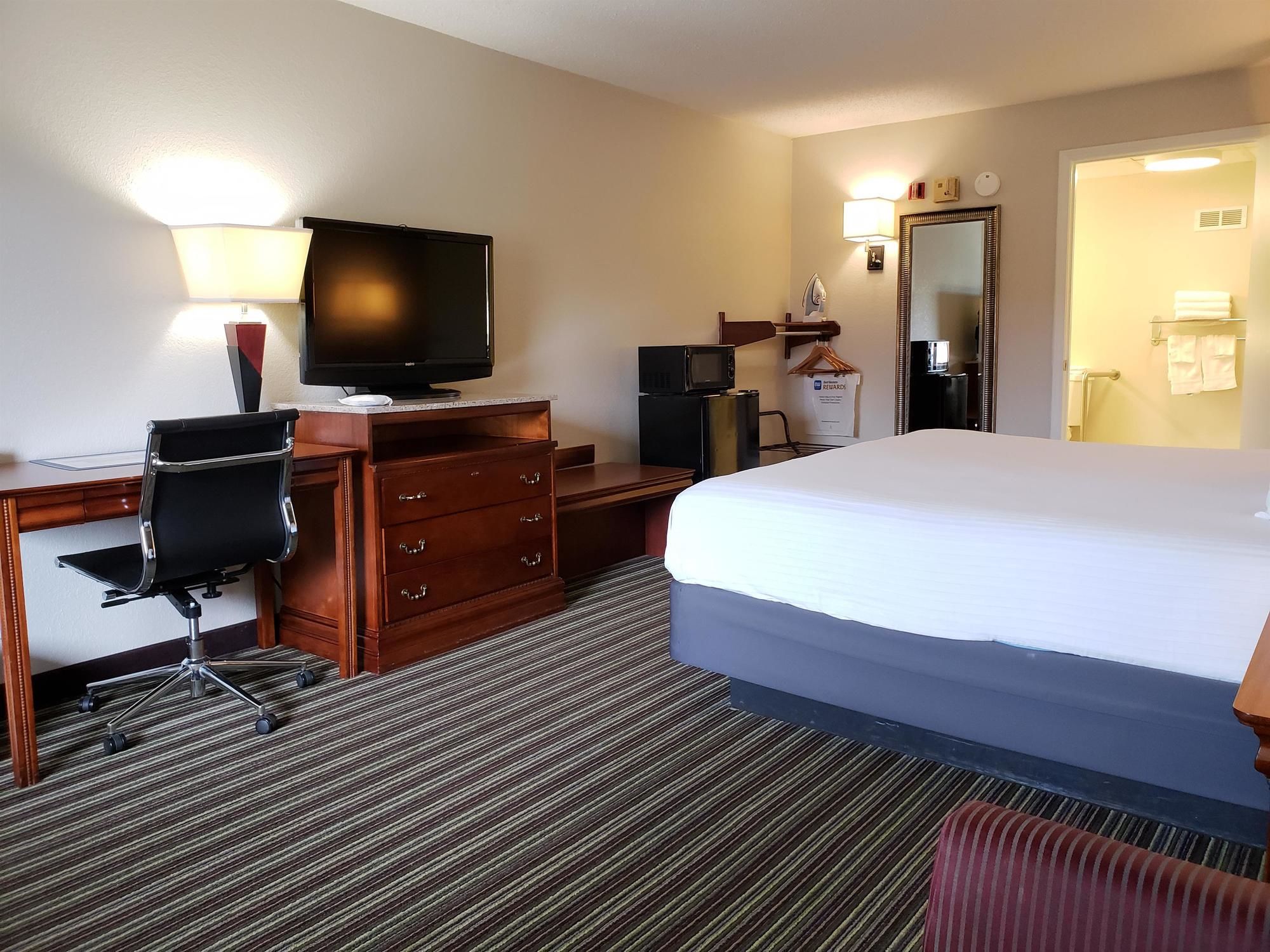 Best Western Executive Inn