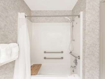 Super 8 by Wyndham Erwin