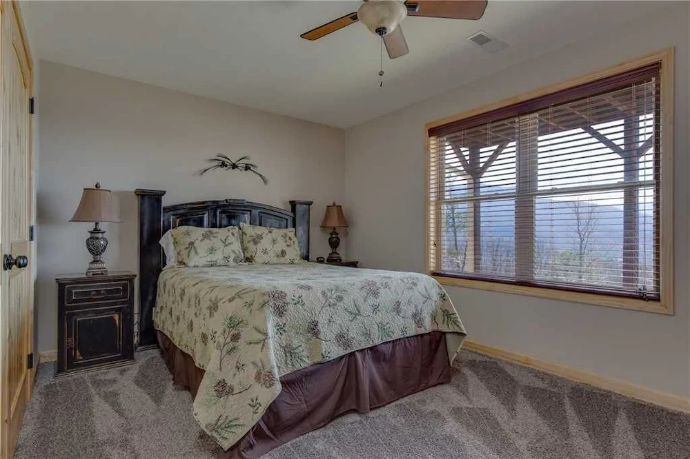 Eagles View Cabin